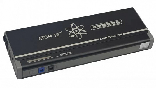 Мобильное пусковое устройство (бустер) ATOM 18 EVOLUTION (18000 мАч, 66 Втч, 300/600А) - фото Мобильное пусковое устройство ATOM 18 EVOLUTION (18000 мАч, 66 Втч, 300/600А) - фото